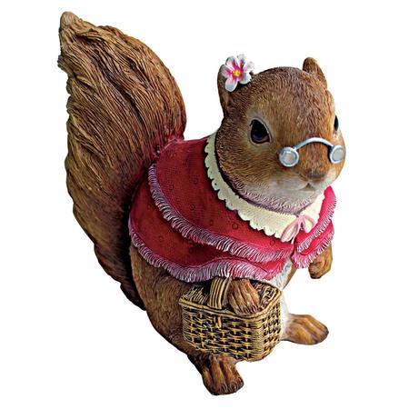 Design Toscano Grandmother and Grandfather Squirrel Statues: Grandmother QM24685000